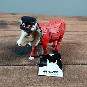 CowParade Beefeater Figurine Unisex OS Red Like New British London Guard Cow
